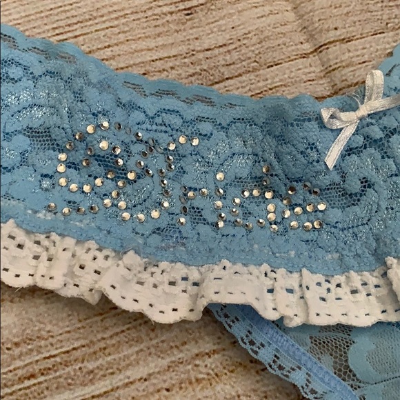 Bride Thong - Picture 2 of 5